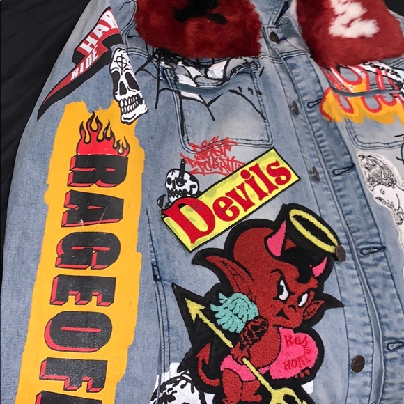 Jacket - Picture 2 of 9